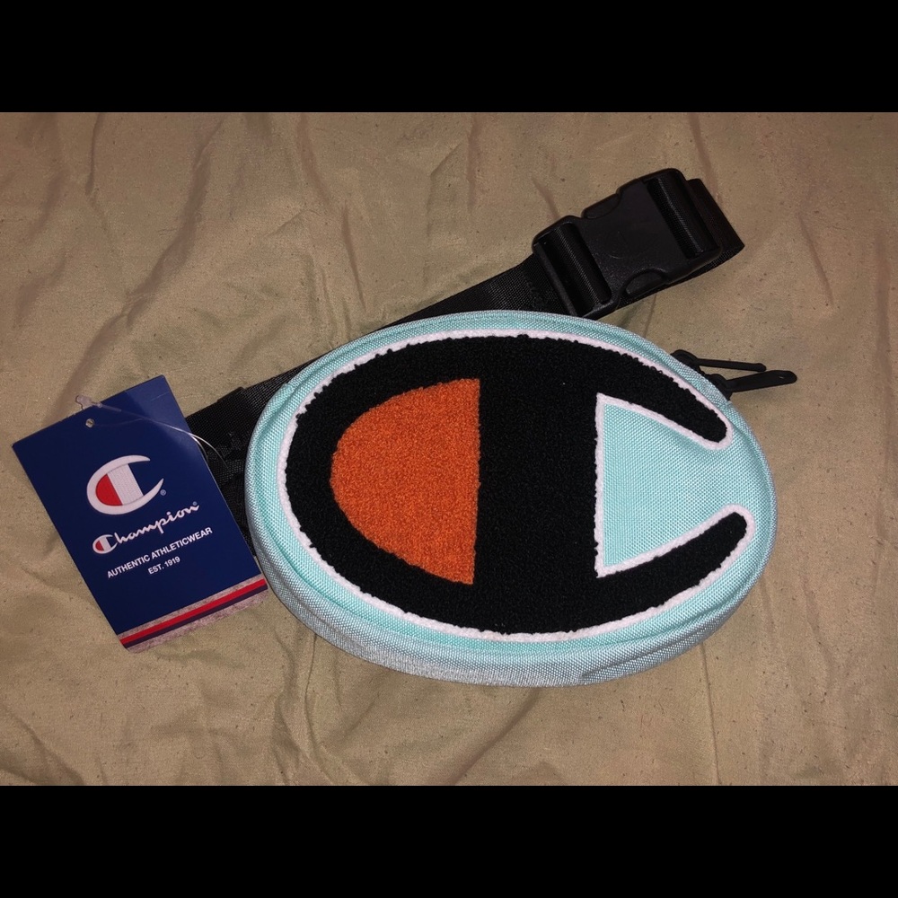 Light blue Champion fanny pack